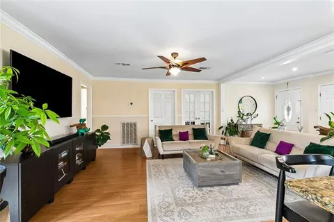 $335,000 | 4513 St Mary Street, Metairie, LA 70006