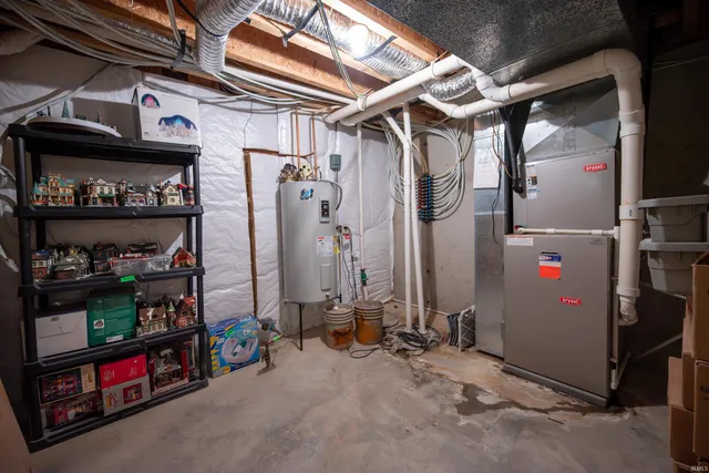 3926 Ravens Cove Run, Fort Wayne, IN 46818