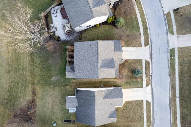 3926 Ravens Cove Run, Fort Wayne, IN 46818