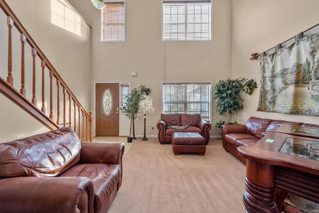 3926 Ravens Cove Run, Fort Wayne, IN 46818