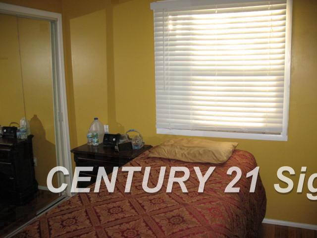 5476 Torrey Road Flint, MI 48507 - Photo 8 of 28