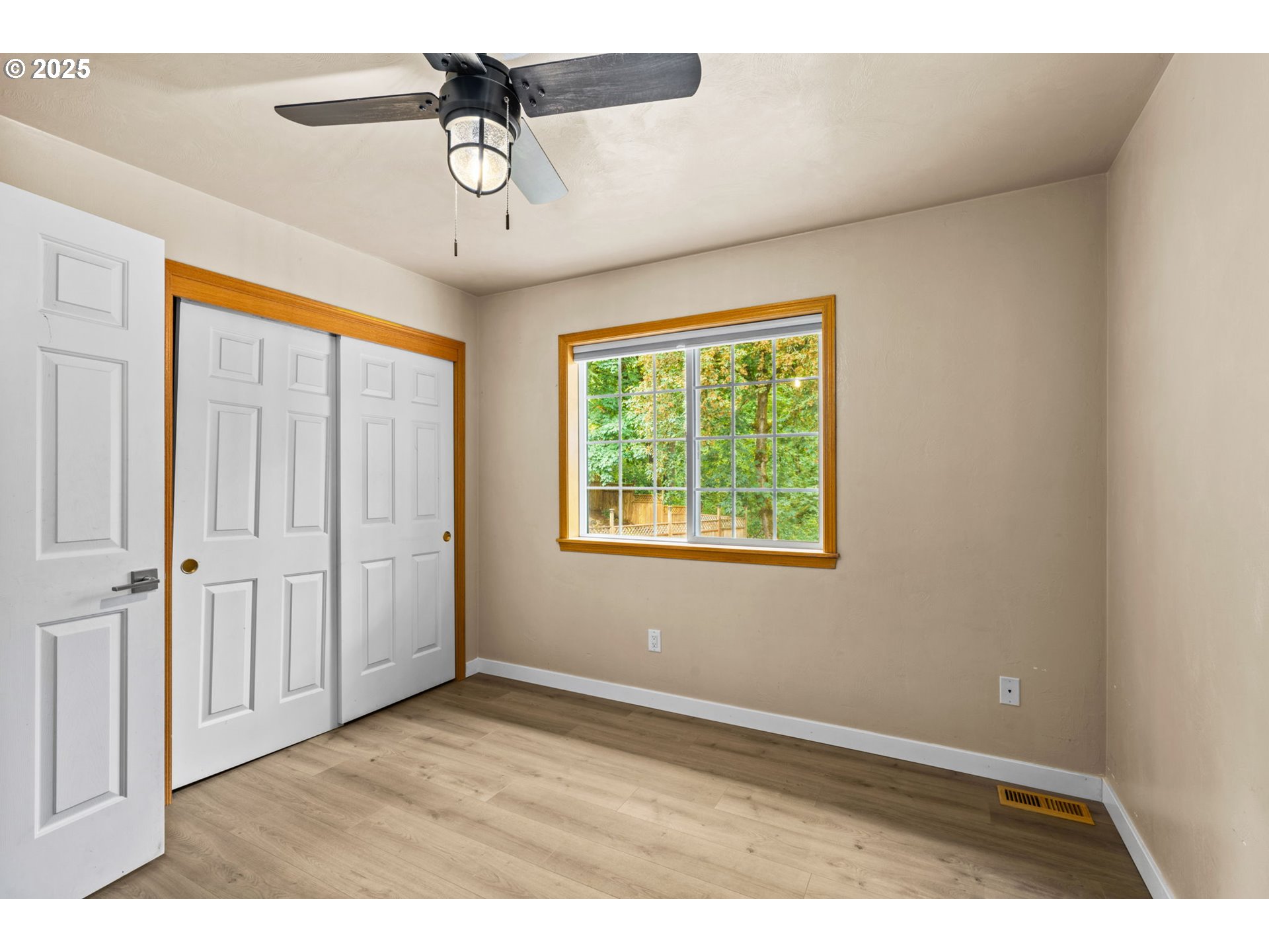 1162 South 69th Street Springfield, OR 97478 - Photo 29 of 37 a view of an empty room with a window