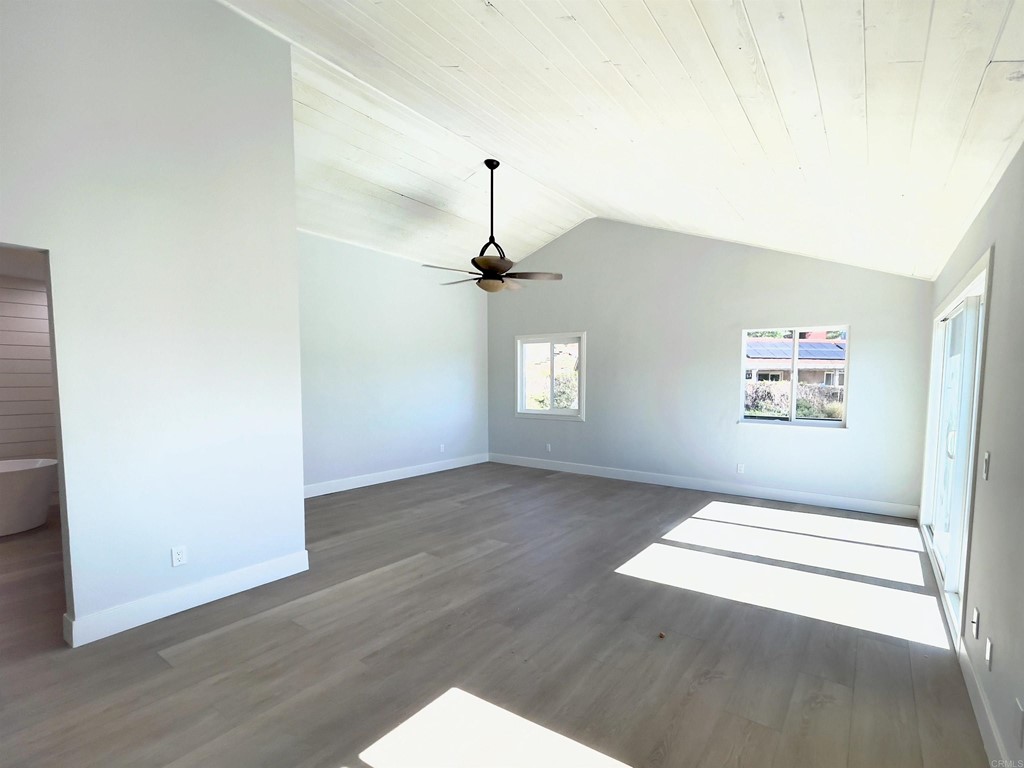 2159 Shire Drive El Cajon, CA 92019 - Photo 13 of 18 a view of an empty room and window