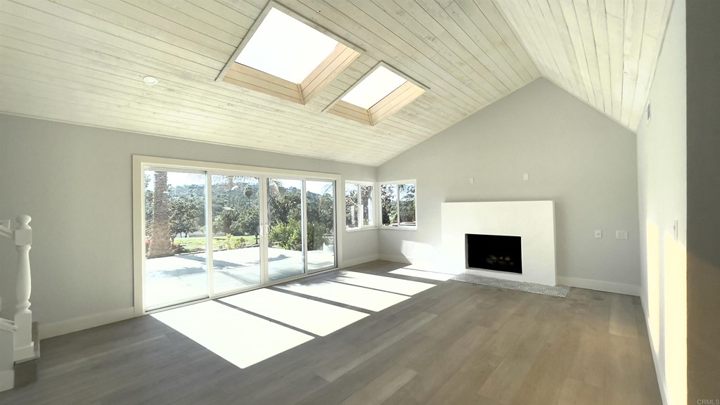 2159 Shire Drive El Cajon, CA 92019 - Photo 8 of 18 a view of an empty room with glass door