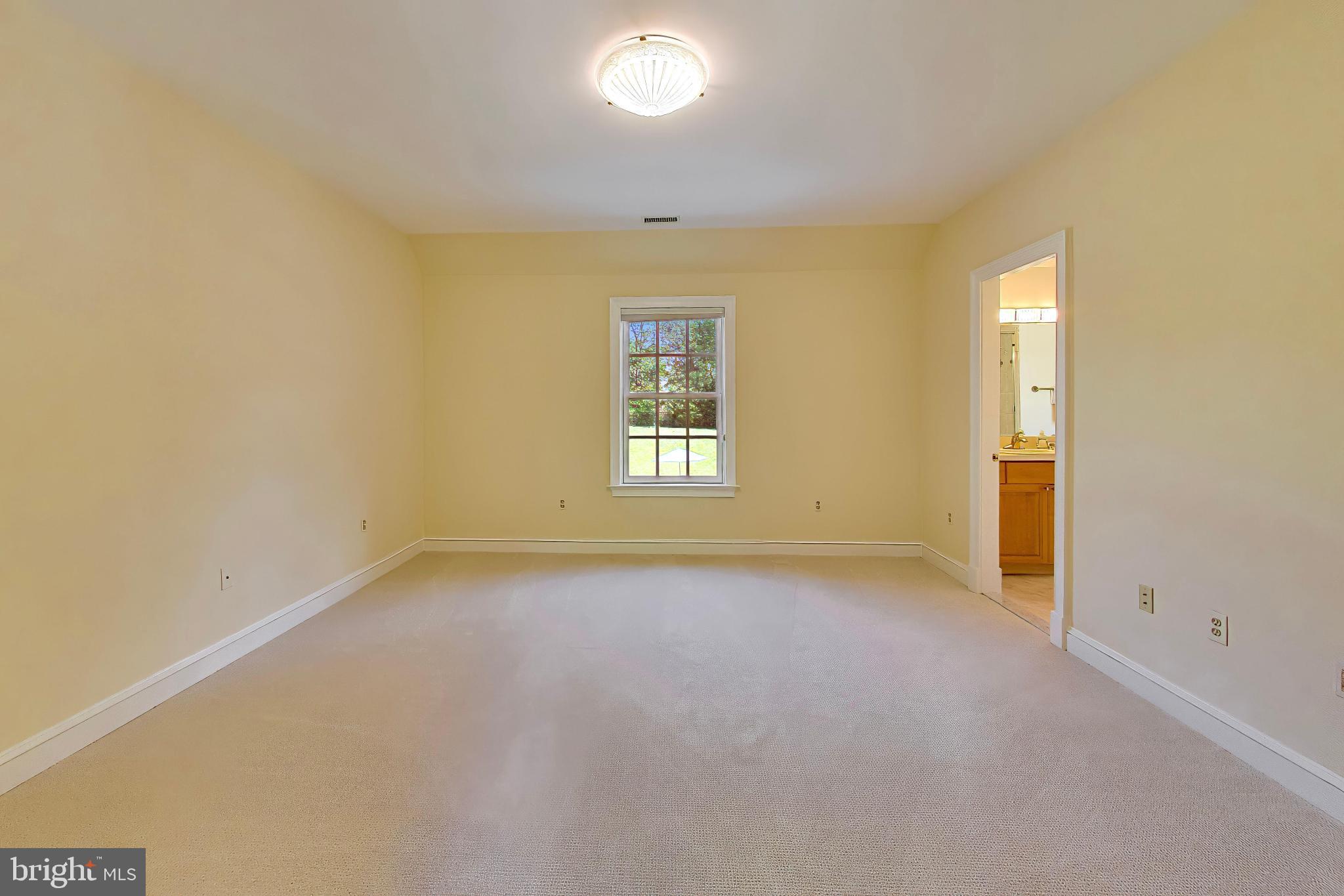 9001 Persimmon Tree Road Potomac, MD 20854 - Photo 43 of 76