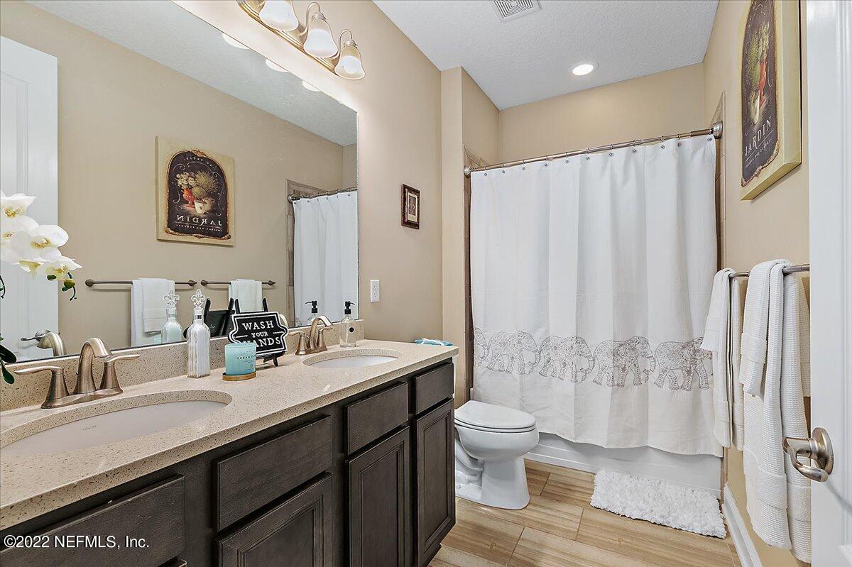 655 Sternwheel Drive St. Johns, FL 32259 - Photo 18 of 42 Bathroom