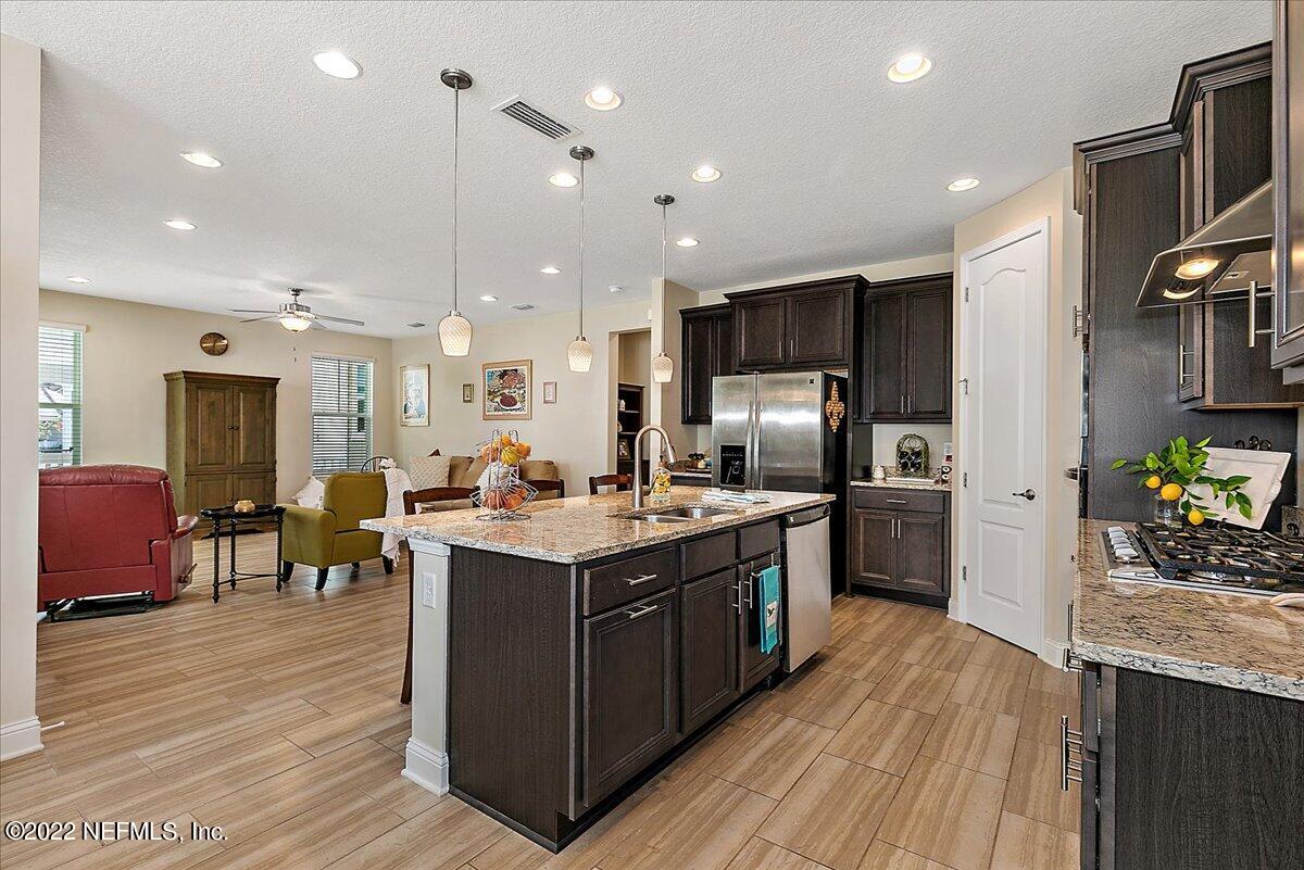 655 Sternwheel Drive St. Johns, FL 32259 - Photo 8 of 42 Kitchen to Living Room