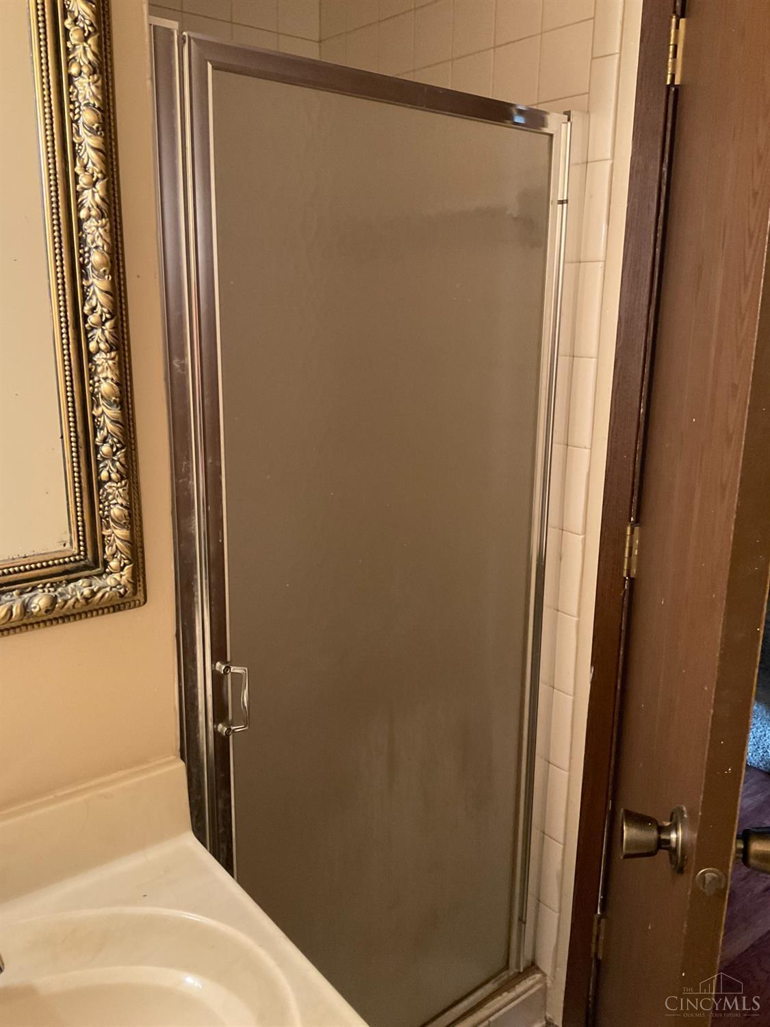 3313 North Bend Road, Unit E Cincinnati, OH 45239 - Photo 18 of 21