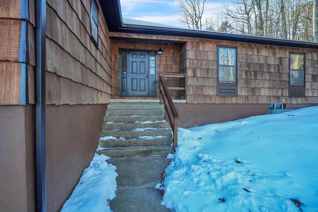 $624,900 | 7923 Poor Mountain Road, Bent Mountain, VA 24059