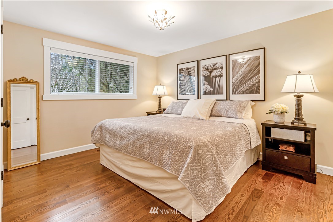608 212th Street Southwest Bothell, WA 98021 - Photo 12 of 21