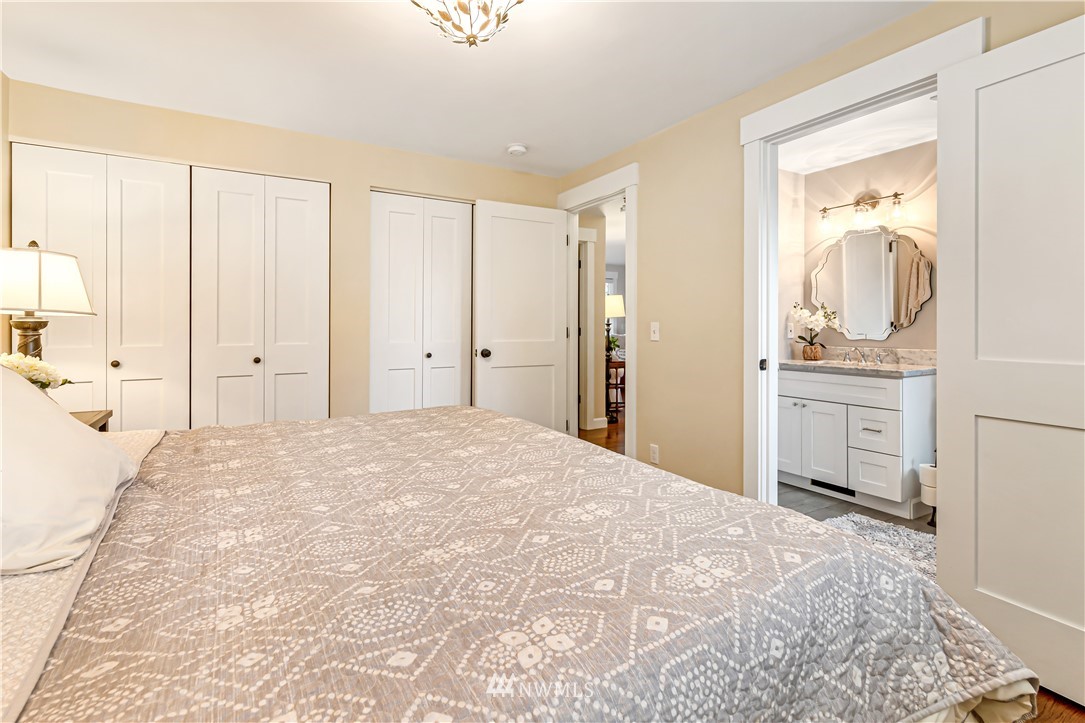 608 212th Street Southwest Bothell, WA 98021 - Photo 13 of 21