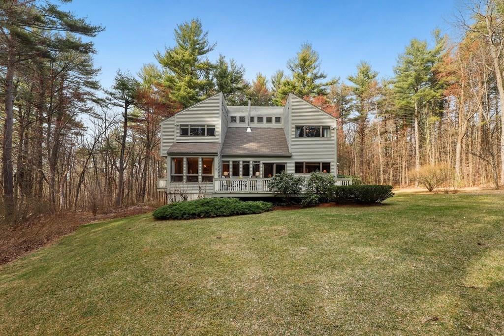 16 Oak Ridge Road Littleton, MA 01460 - Photo 3 of 40