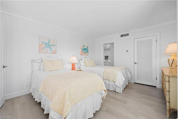$17,000 | 3443 Gulf Shore Boulevard North, Unit 509, Naples, FL 34103
