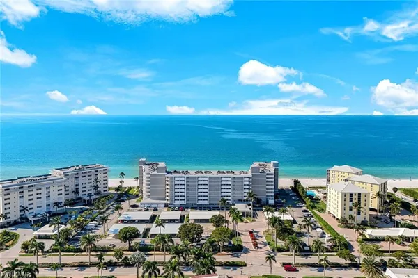 $17,000 | 3443 Gulf Shore Boulevard North, Unit 509, Naples, FL 34103