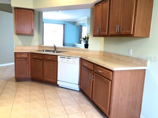 2520 Peekskill Road Valrico, FL 33594 - Photo 9 of 24