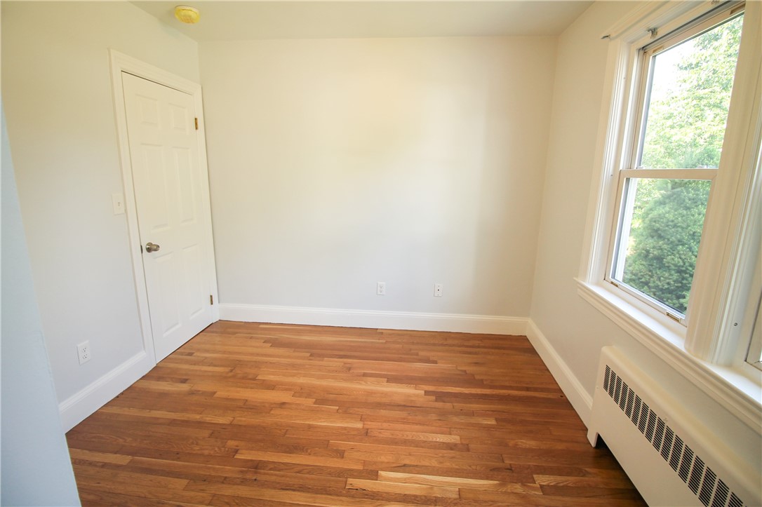 134 Strawberry Field Road Warwick, RI 02886 - Photo 11 of 21 Gallery Image 11