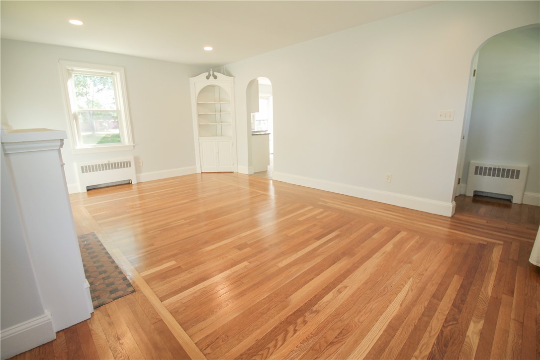 134 Strawberry Field Road Warwick, RI 02886 - Photo 14 of 21 Gallery Image 14