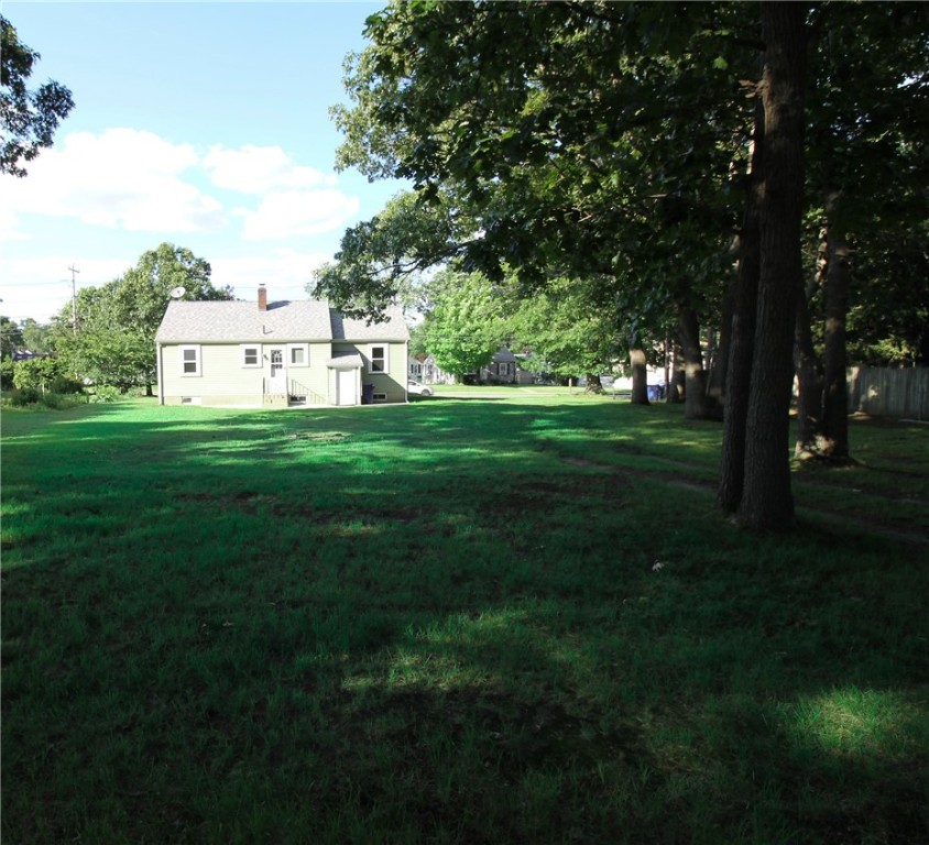 134 Strawberry Field Road Warwick, RI 02886 - Photo 20 of 21 Gallery Image 20