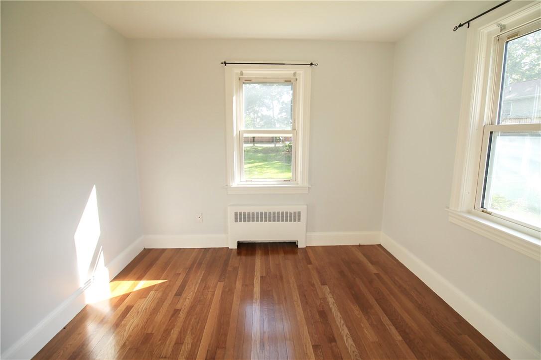 134 Strawberry Field Road Warwick, RI 02886 - Photo 10 of 21 Gallery Image 10