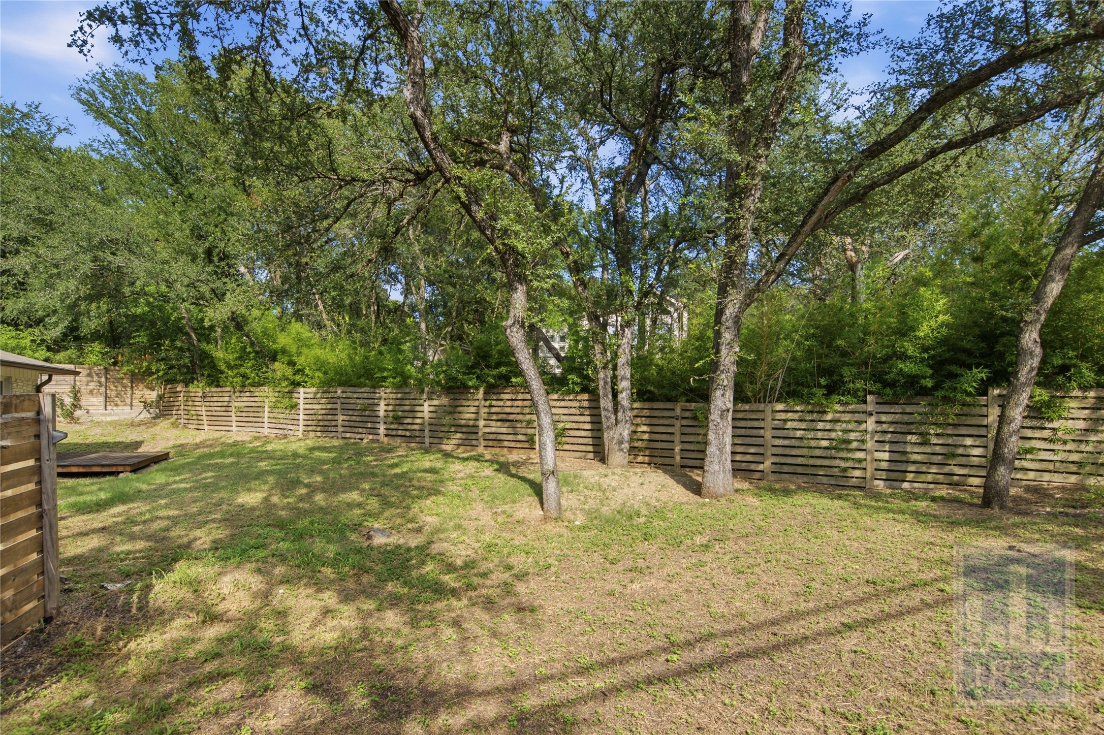 2703 Burleson Road Austin, TX 78741 - Photo 29 of 34