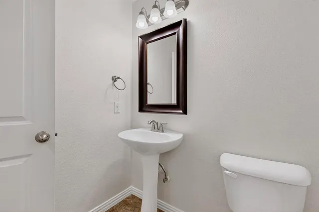 $3,995 | 5016 Kadin Lane, Lewisville, TX 75056