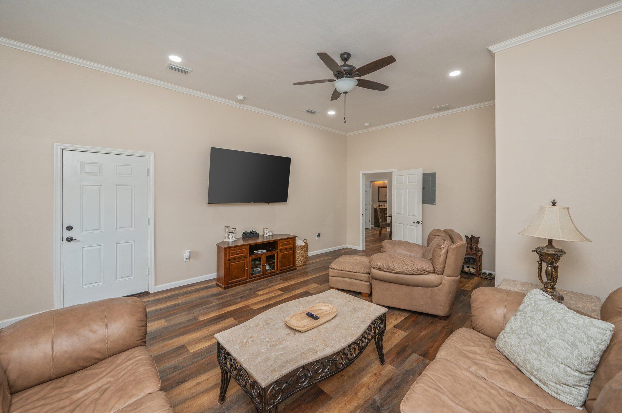 2581 Taylor Road Crestview, FL 32536 - Photo 9 of 35 7-web-or-mls-2581-taylor-rd