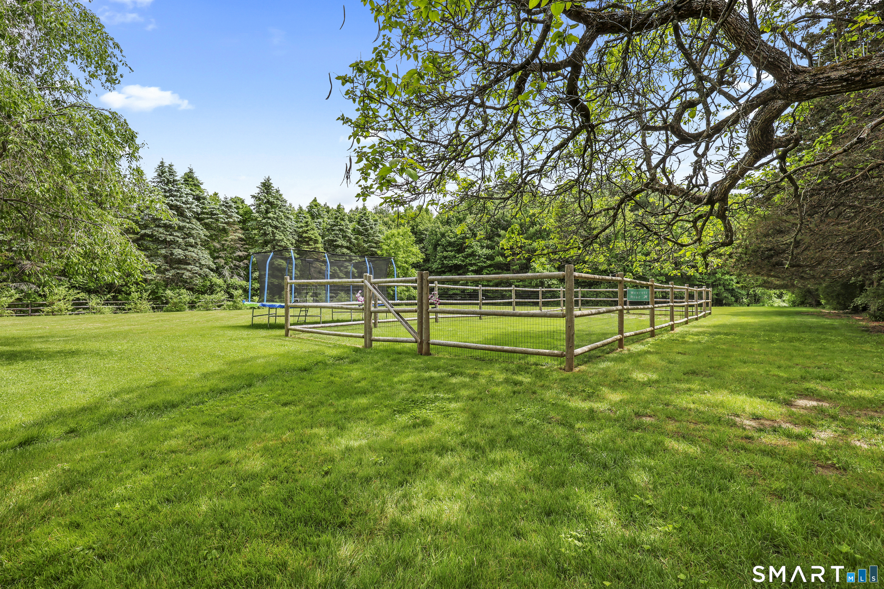 207 Great Pond Road Simsbury, CT 06070 - Photo 37 of 40