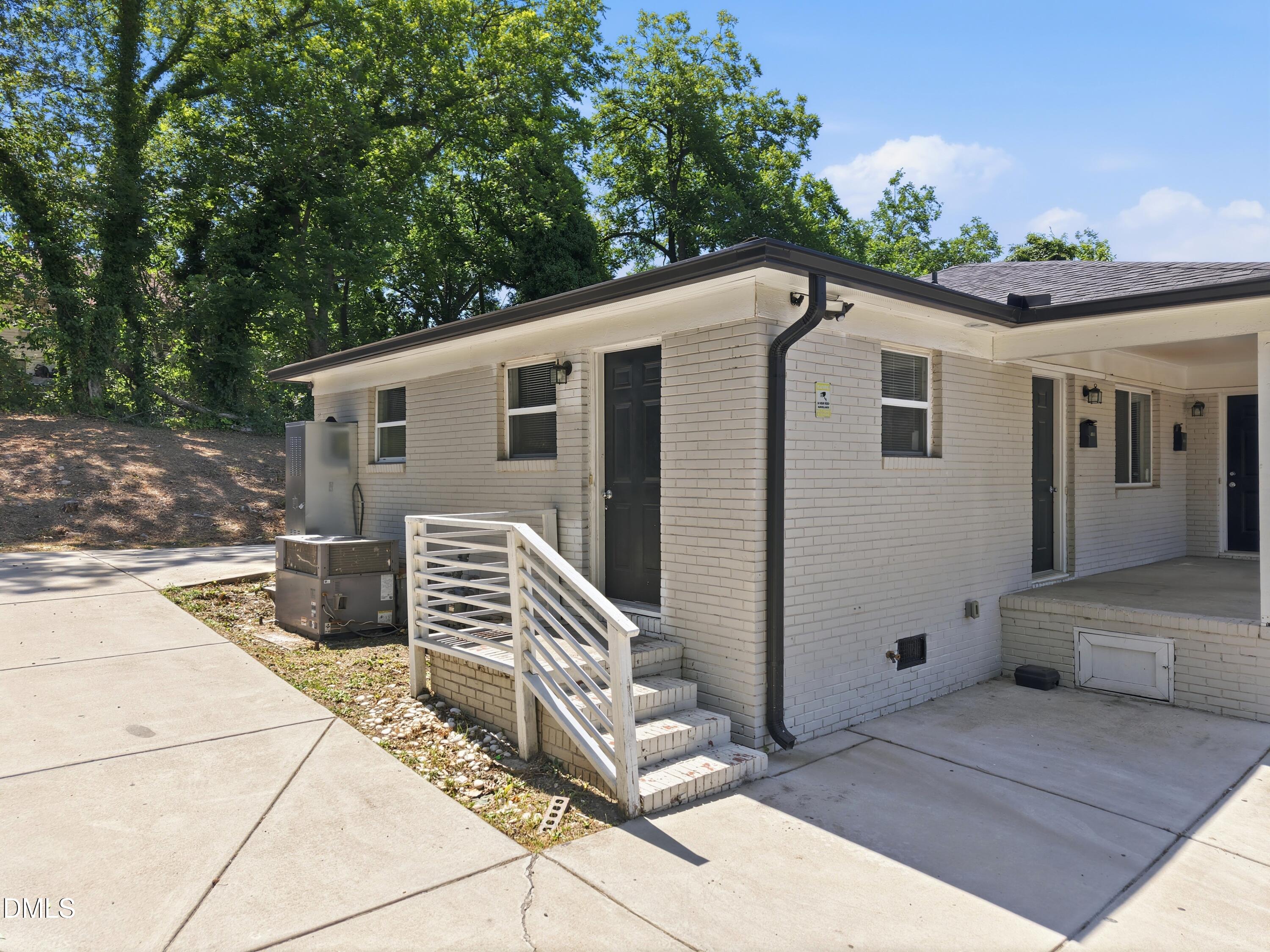 1007 Grant Street Durham, NC 27701 - Photo 42 of 45
