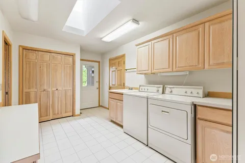$1,100,000 | 11599 Coronado Drive, Anacortes, WA 98221