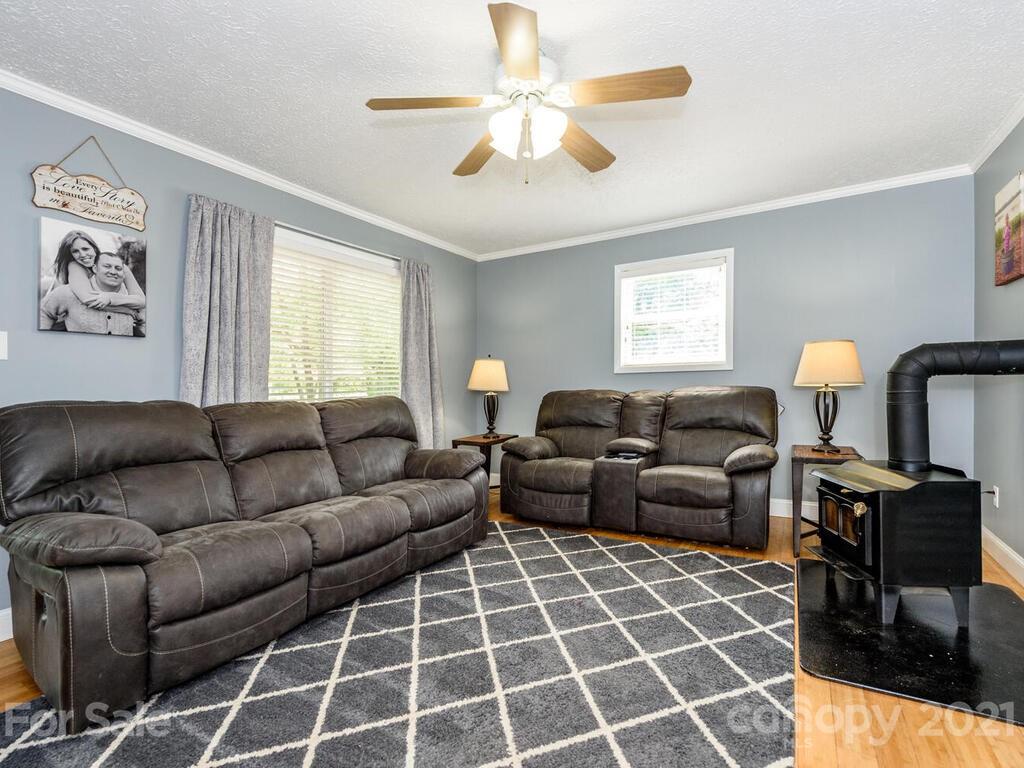 126 Snelson Road Alexander, NC 28701 - Photo 2 of 41 Gallery Image 2