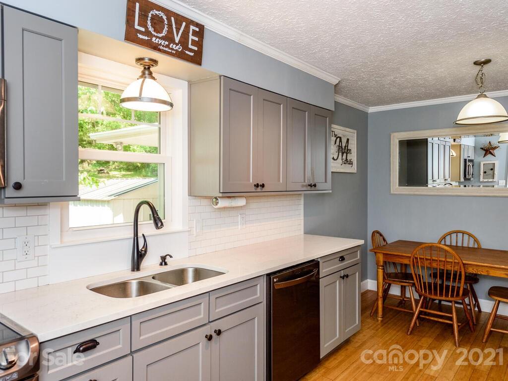 126 Snelson Road Alexander, NC 28701 - Photo 13 of 41 Gallery Image 13