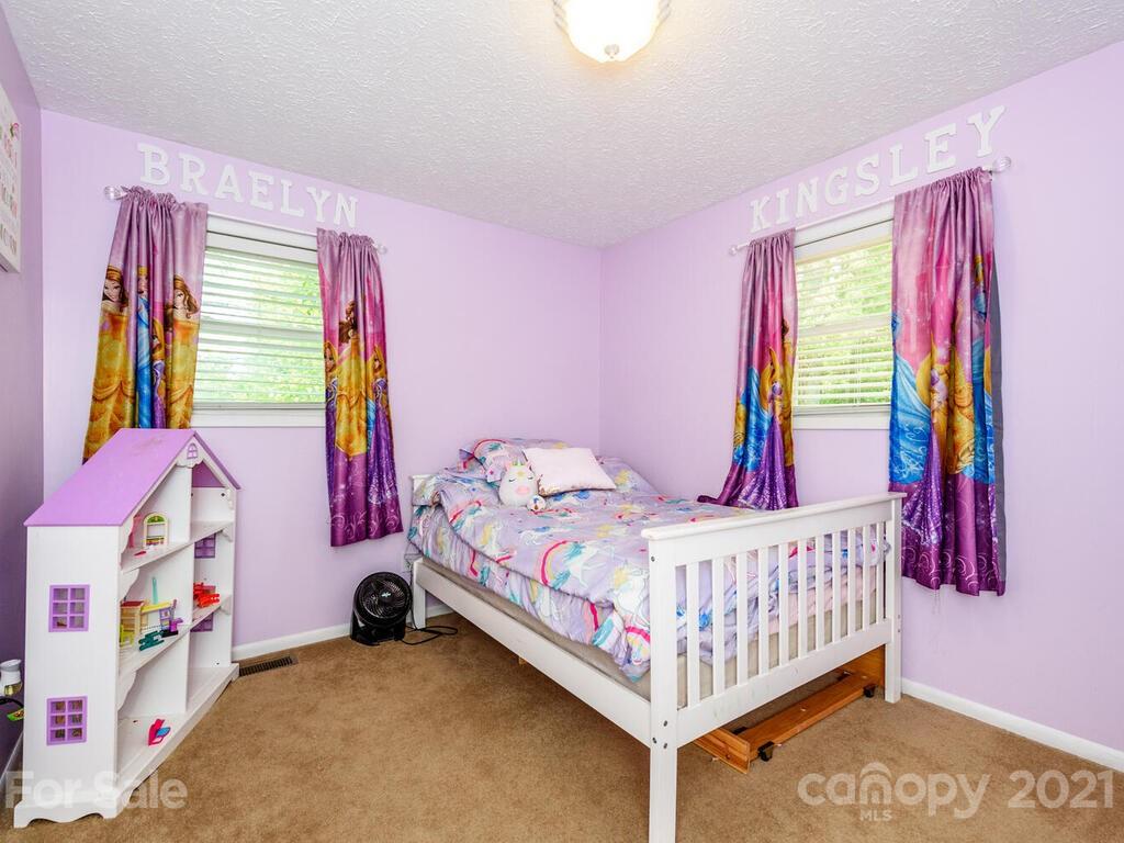 126 Snelson Road Alexander, NC 28701 - Photo 23 of 41 Gallery Image 23