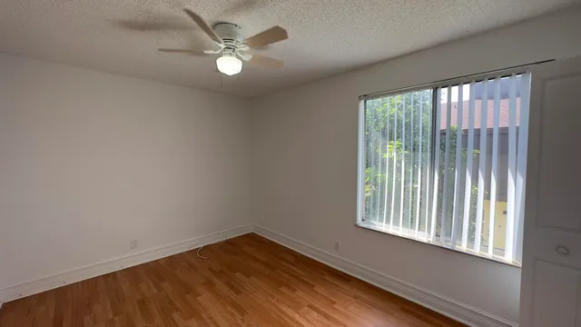 $2,195 | 5340 Bosque Lane, Unit 98, West Palm Beach, FL 33415