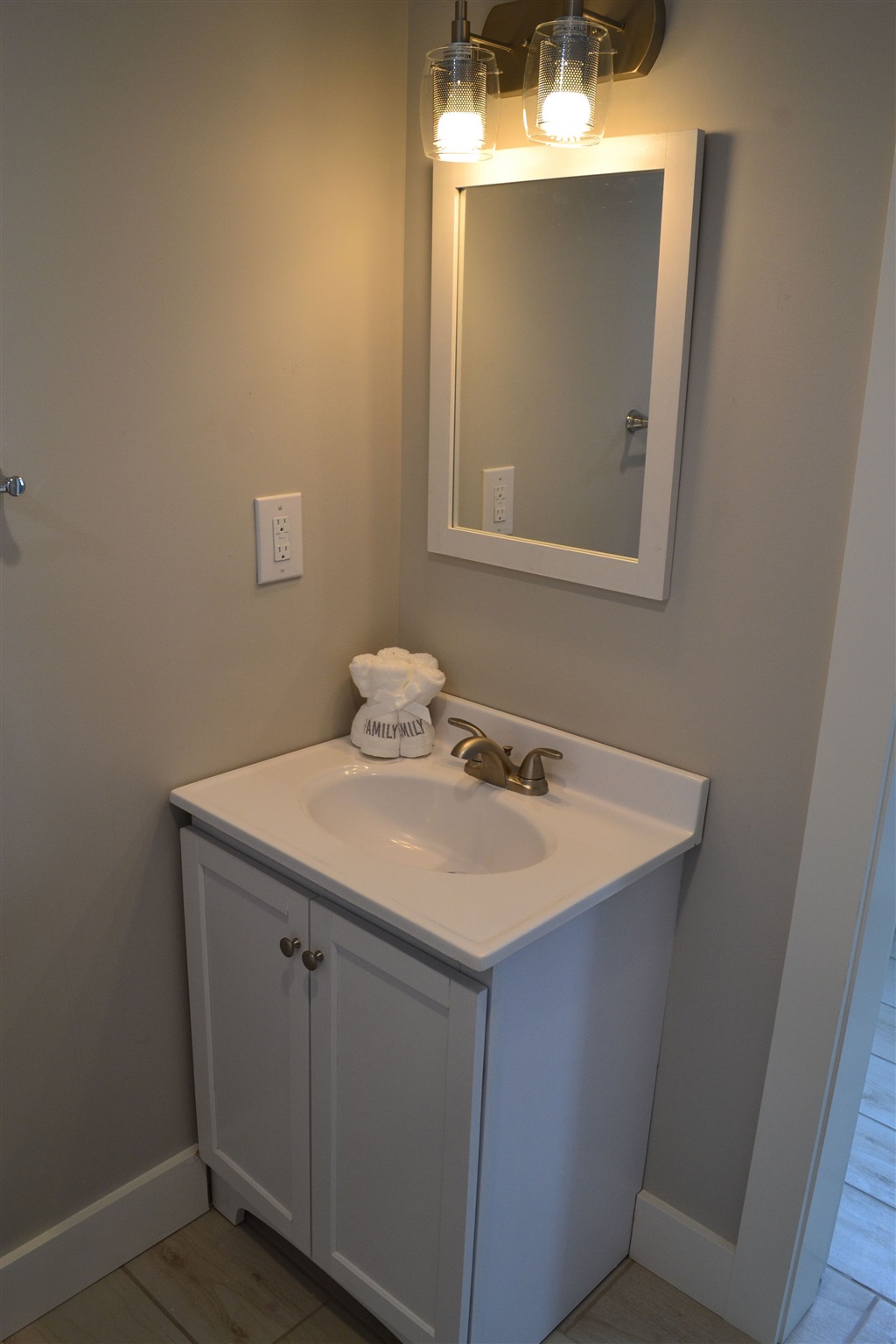 1217 Elm Street Rochester, IN 46975 - Photo 15 of 28