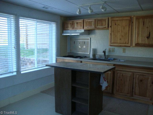 220 Thunder Road Boomer, NC 28606 - Photo 14 of 28 Apartment kitchen