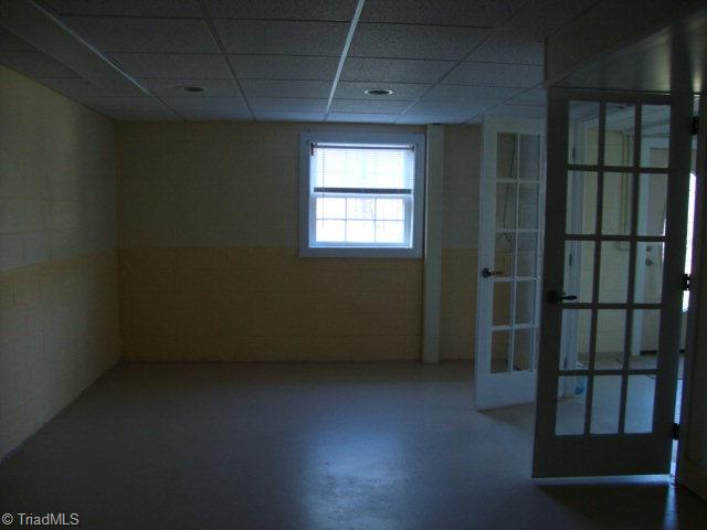 220 Thunder Road Boomer, NC 28606 - Photo 17 of 28 Apartment bedroom