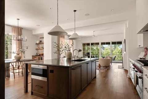 $1,275,000 | 515 A Continental Drive, Nashville, TN 37209