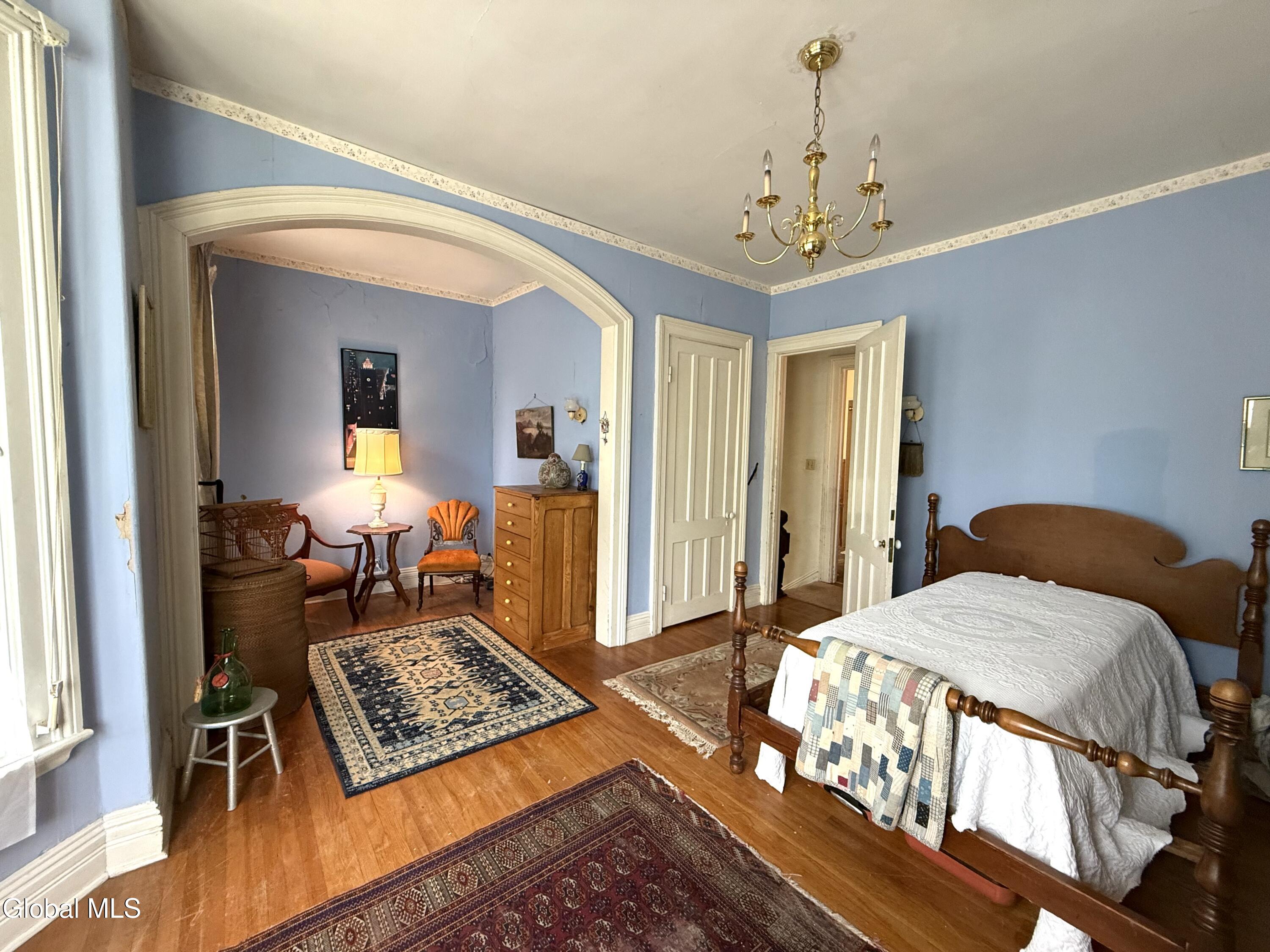 822 Union Street Schenectady, NY 12308 - Photo 17 of 39 IMG_4637