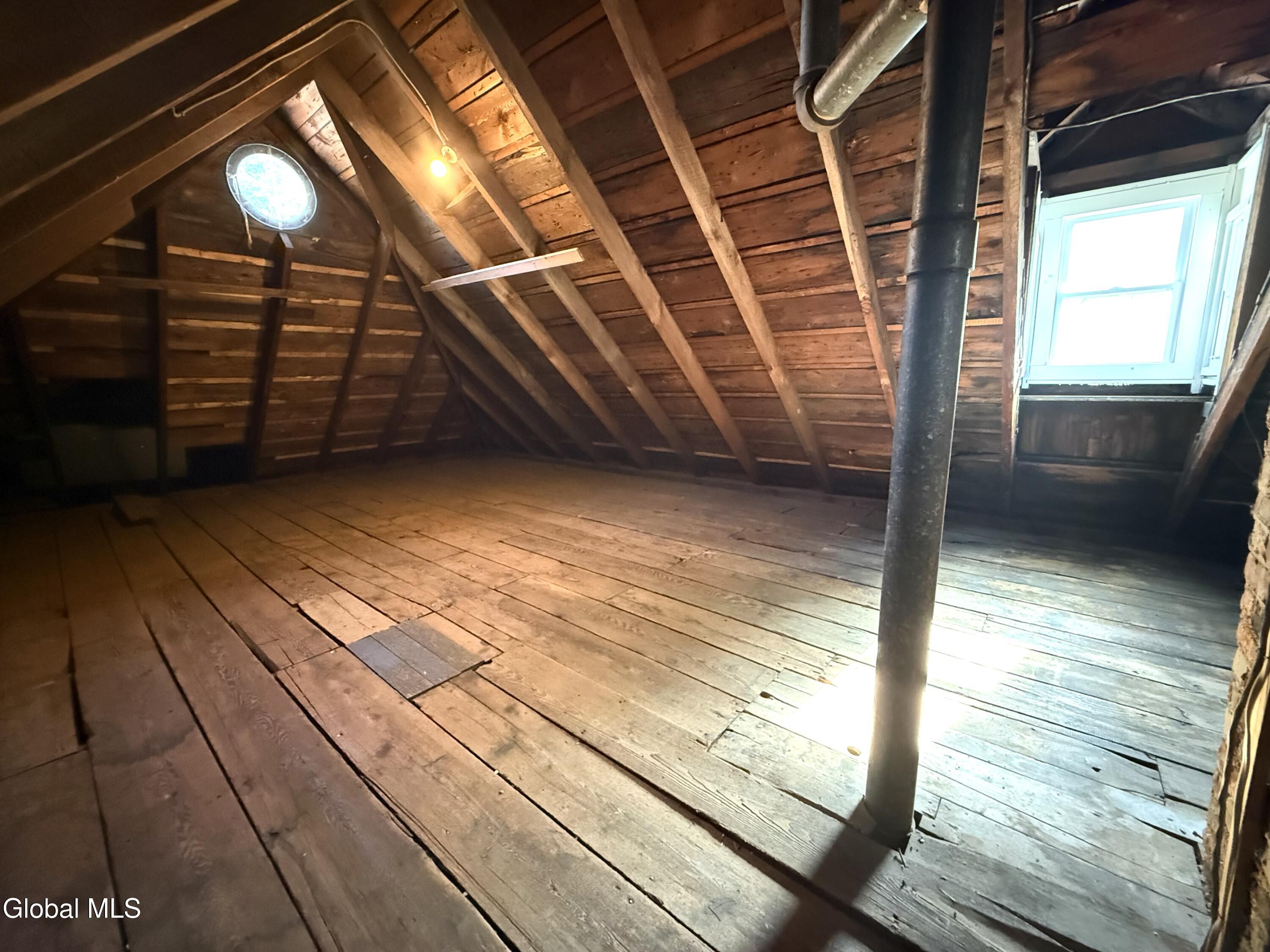 822 Union Street Schenectady, NY 12308 - Photo 30 of 39 IMG_4705