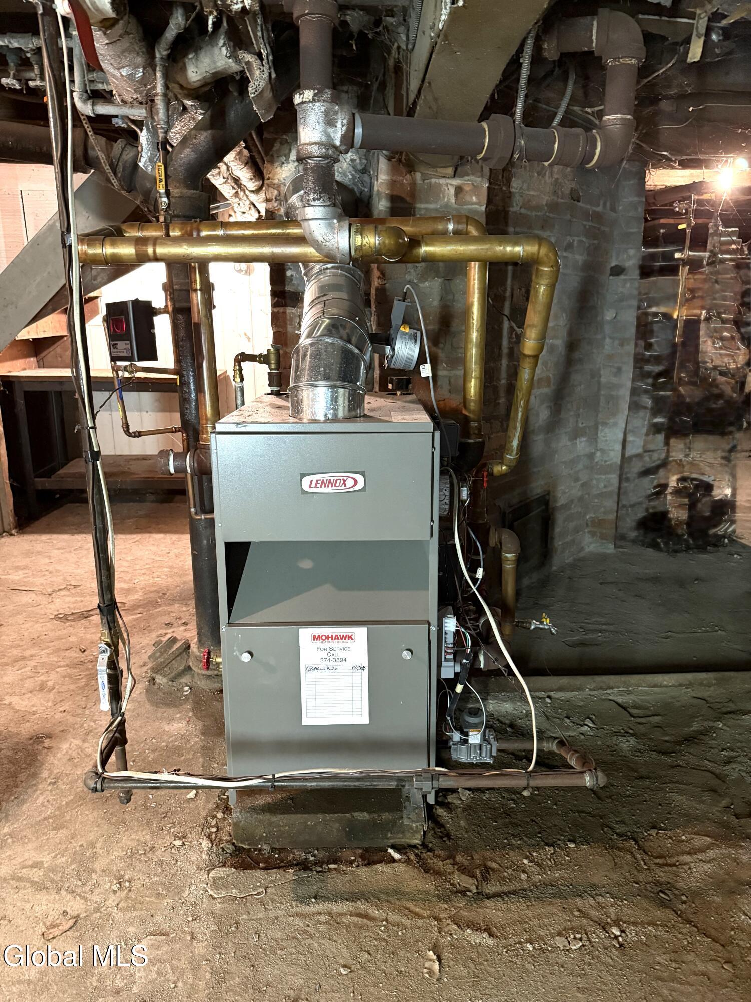 822 Union Street Schenectady, NY 12308 - Photo 31 of 39 IMG_4659