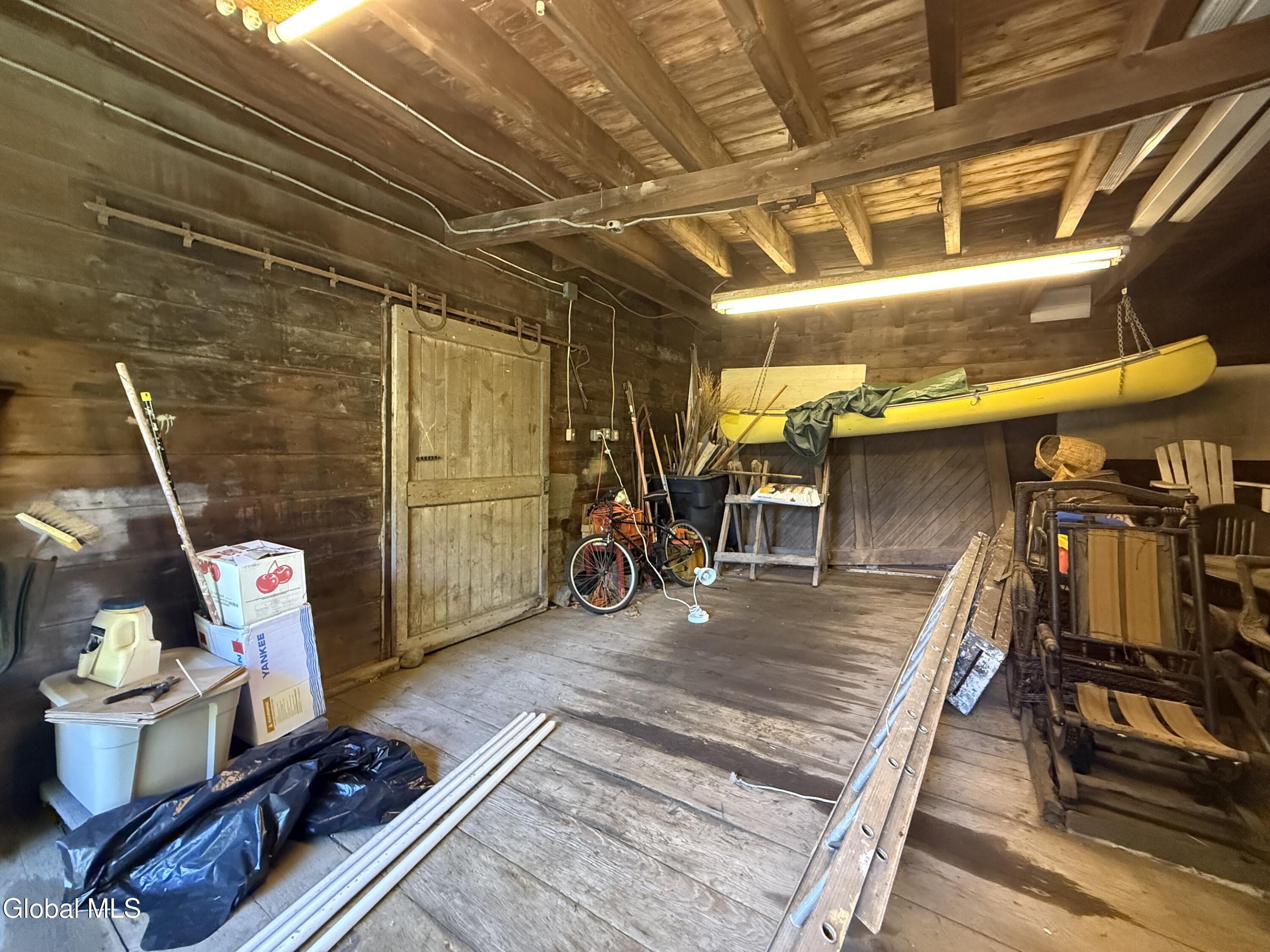 822 Union Street Schenectady, NY 12308 - Photo 38 of 39 IMG_4707