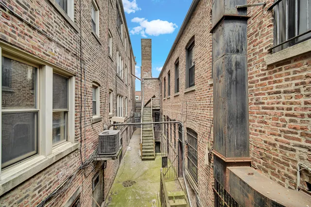 $950,000 | 11000 South Michigan Avenue, Chicago, IL 60628