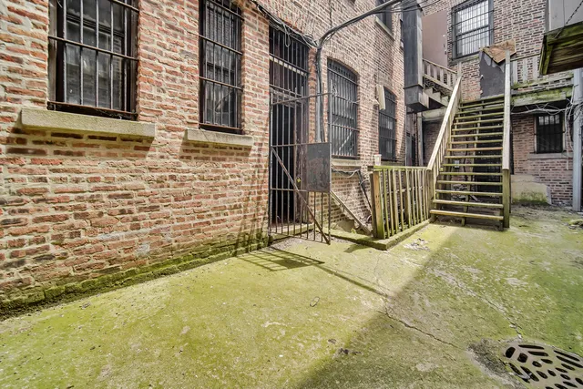 $950,000 | 11000 South Michigan Avenue, Chicago, IL 60628