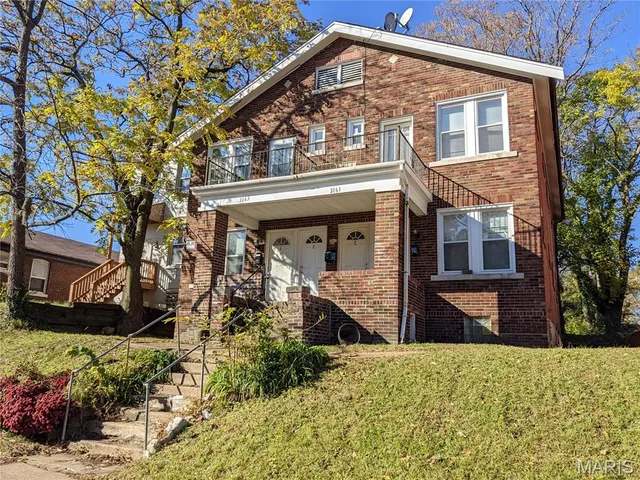 $300,000 | 3161 Oregon Avenue, St. Louis, MO 63118