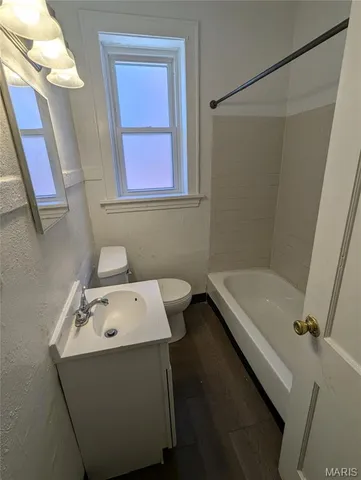 $300,000 | 3161 Oregon Avenue, St. Louis, MO 63118