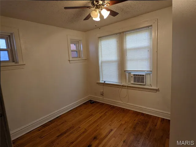 $300,000 | 3161 Oregon Avenue, St. Louis, MO 63118