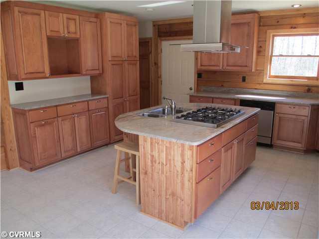 1331 Wills Road Ford, VA 23850 - Photo 3 of 10