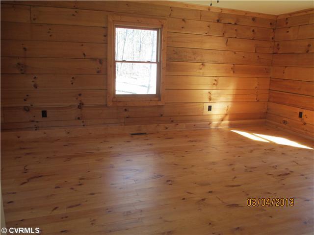 1331 Wills Road Ford, VA 23850 - Photo 4 of 10