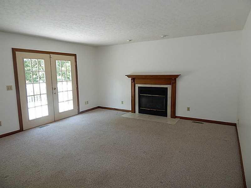 1203 Ryan Springfield, OH 45503 - Photo 4 of 24