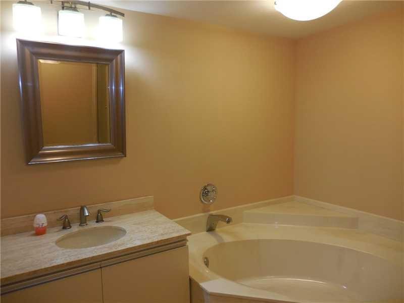 7202 Promenade Drive, Unit 202 Boca Raton, FL 33433 - Photo 18 of 35 Bathroom Master.
